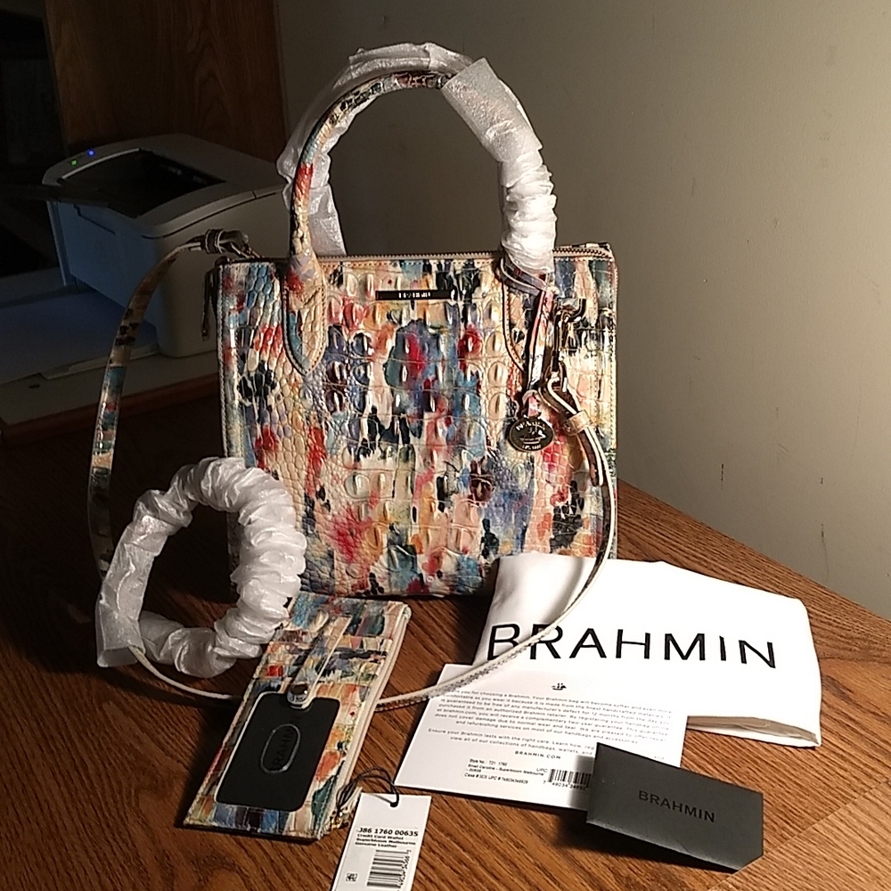 Brahmin NWT Small Caroline & CC Wallet Superbloom